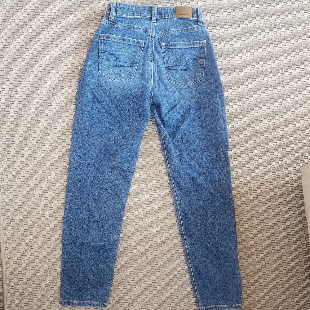 American Eagle Mom Jean